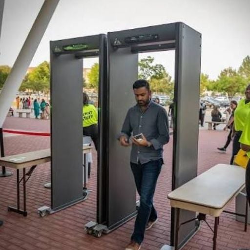 Kapı Tipi Metal Dedektörleri